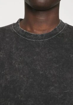 YOURTURN 2 Pack Unisex - T-Shirt Basic - Black/Olive -Kledingwinkel 05faf3e17cbb4dbf847741db59c8666f