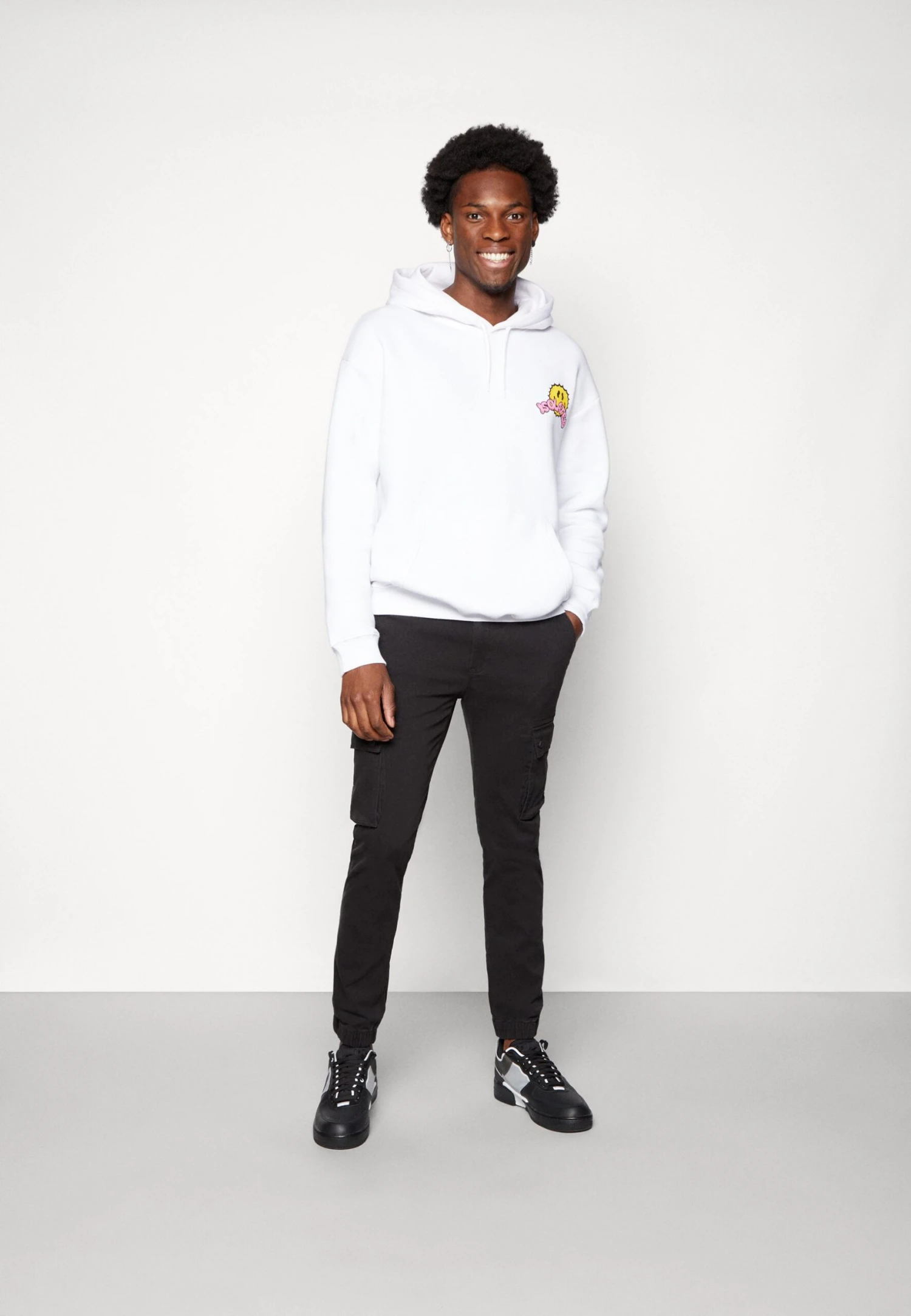 YOURTURN Hoodie - White 2 YOURTURN Hoodie - White - Afbeelding 2