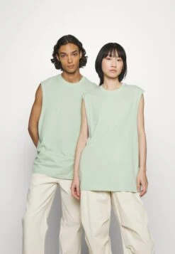 YOURTURN Unisex 2 Pack - Top - Lilac/Light Green -Kledingwinkel 0ab1974af4ec4b54869ce0bf603d8315