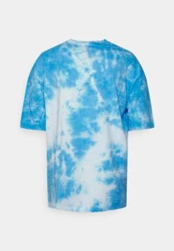 YOURTURN Spongebob Tie Dye Graphic Tee - T-Shirt Print - Blue -Kledingwinkel 16877339a3e5475697780b8d6b88d699
