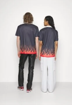 YOURTURN Unisex - Poloshirt - Black -Kledingwinkel 437e85a7bfa946cfa5640f8395147e55