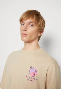 YOURTURN Graphic Tee Unisex - T-Shirt Print - Beige -Kledingwinkel 45cdd2ca318c4cceb4d65a0fe8415fd4