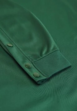 YOURTURN Unisex - Longsleeve - Dark Green -Kledingwinkel 470e13e4dd7d41de878ccc94e08c6851