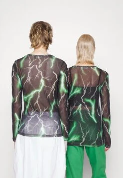 YOURTURN Unisex - Longsleeve -Black -Kledingwinkel 5ec700df3d4a4ac6b8b9c0c4d33e0a43