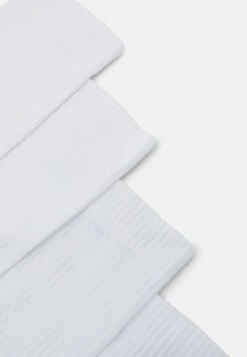 Kledingwinkel -Kledingwinkel 639dd70770a34aeca07f727ce217cd1c