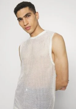 YOURTURN Unisex - Top - Off-White -Kledingwinkel 7a10b353e2484722848bb296e1056bb7