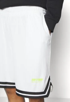 YOURTURN Unisex - Shorts - White -Kledingwinkel 7de5f7e1fde542a78bb8b63e5f53b23f