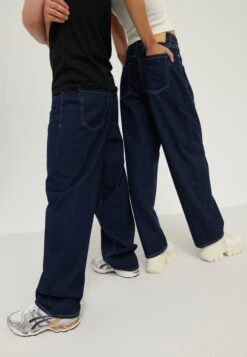 YOURTURN Unisex - Relaxed Fit Jeans - Rinsed Denim -Kledingwinkel 8c9995c47b1f4716ab2a82a9384e7050