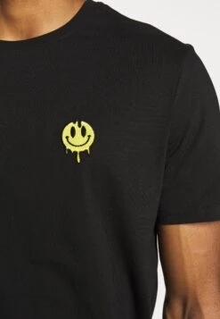 YOURTURN T-Shirt Print - Black 11 YOURTURN T-Shirt Print - Black -Kledingwinkel 8d7bee4c97674cb7a4dcafb1c9aa3aff