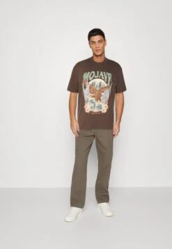 YOURTURN Unisex - T-Shirt Print - Brown -Kledingwinkel 93d67f1550d94000a7cebf98e63a2386