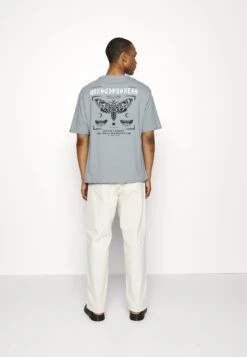 YOURTURN Unisex - T-Shirt Print - Dark Grey -Kledingwinkel a40fdef59e3a4a4c9644d64a0b7ebfa7