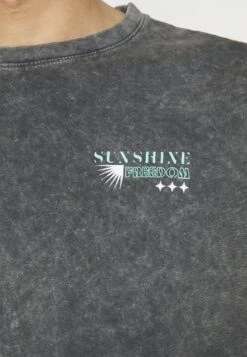 YOURTURN Unisex - T-Shirt Print - Mottled Black -Kledingwinkel a85d95624c9c49c49f465d6519079221