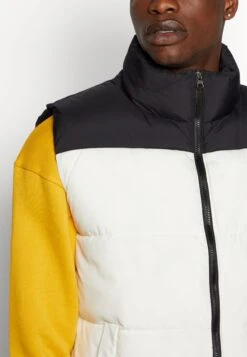 YOURTURN Puffer Vest Unisex - Bodywarmer - Black/White -Kledingwinkel aaaba2cee9a34ba4a8adb37d05c7cff6