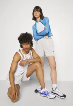 YOURTURN Unisex - Trainingsbroek -Light Grey -Kledingwinkel ae3b32b8d5694440862d1cb6ec9e162d