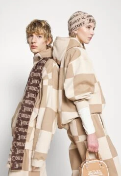 YOURTURN Unisex - Sweater - Beige 9 YOURTURN Unisex - Sweater - Beige -Kledingwinkel b4384737a1354f8f84d411319370f70a