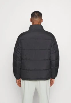 YOURTURN Oversize Puffer Jacket Unisex- Winterjas - Black 7 YOURTURN Oversize Puffer Jacket Unisex- Winterjas - Black -Kledingwinkel b57499cc4ae34e7f9e98987799f2440f