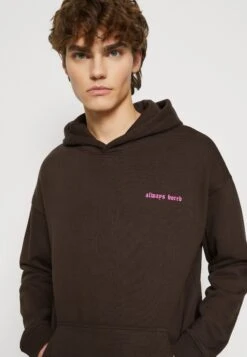 YOURTURN Unisex - Sweater - Brown -Kledingwinkel bcdf04976ee6493c9d9096f7cc316505