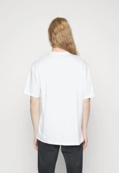 YOURTURN Pokemon Pikachu Unisex - T-Shirt Print - White -Kledingwinkel c77d04afbd0a4ef59f401a2cafd0cd20