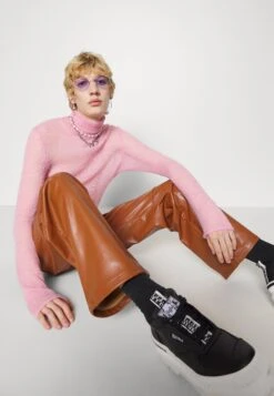 Phluid Project X Yourturn Unisex - Trui - Pink -Kledingwinkel eab362b714ca4f8f8d28ac840913ea96