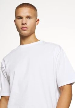 YOURTURN 3Pack Unisex - T-Shirt Basic - Black/Light Grey/White -Kledingwinkel f57b7095693242dc9b6be4defb002325